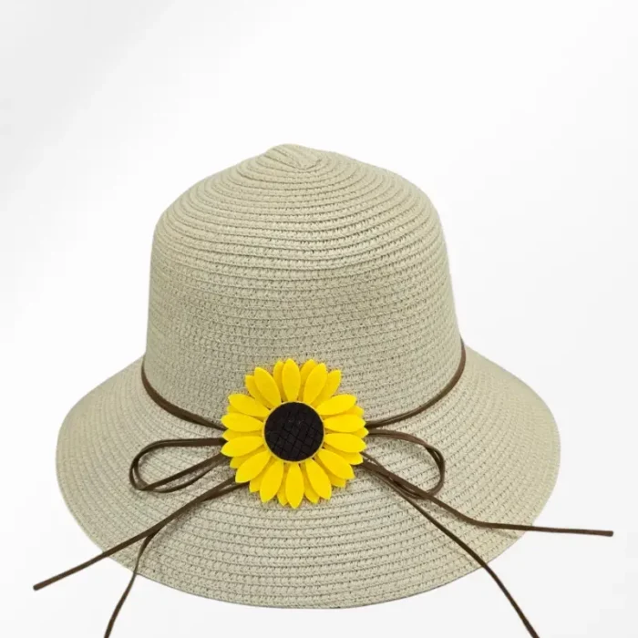 Sombrero de visera grande